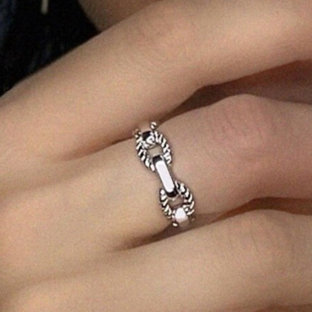 The Marina Ring in 925 silver adjustable